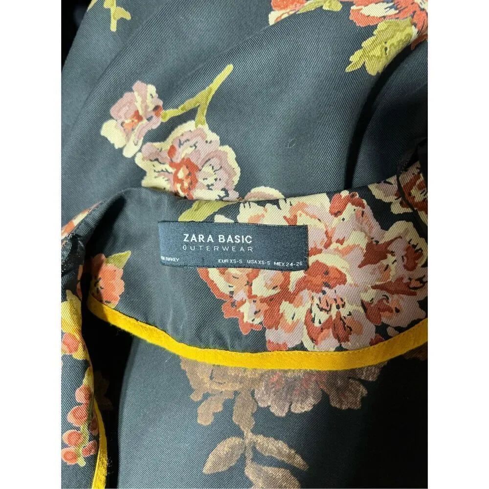 ZARA Basic Long Sleeve Kimono Sleeve Floral Shrug Tunic Size XS / S - Picture 5 of 5